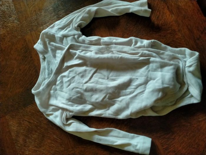 Body 6/12 mois 74/80 cm