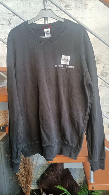 Pull léger manches longues the North face homme taille M