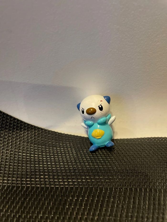 Figurine Moustillon Oshawott Pokémon Nintendo 4cm officiel - photo numéro 7