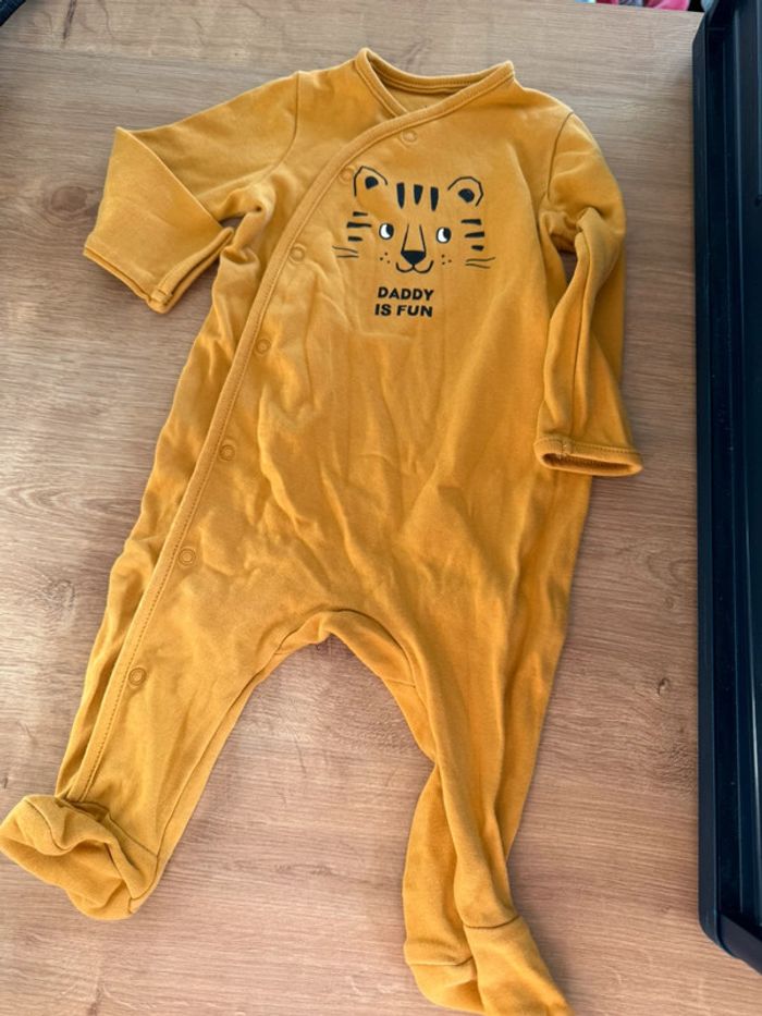 Pyjama moutarde C&A