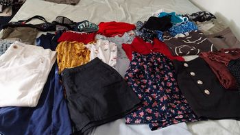 25 vêtements fille en 12/14 ans  ou XS 