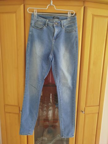 Jean slim bleu taille 38