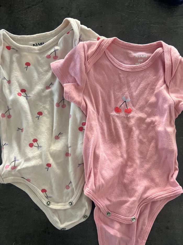 Lot de 2 bodies manches courtes