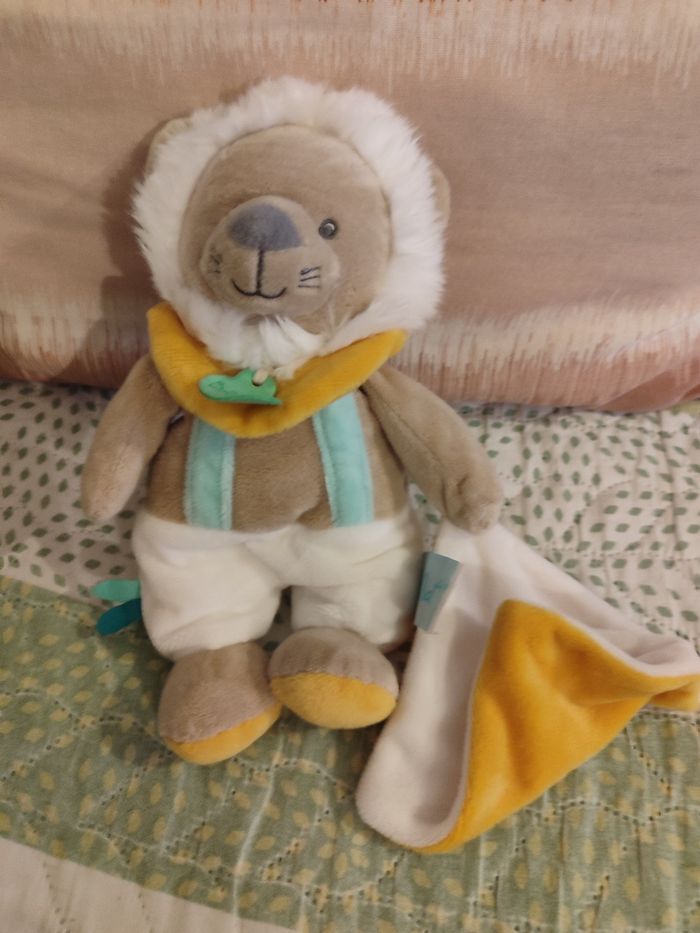 Doudou lion baby nat'