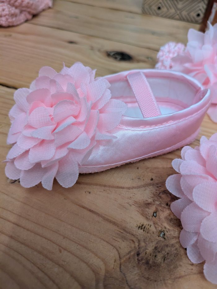 Chaussures souples et bandeau assorti - photo numéro 2