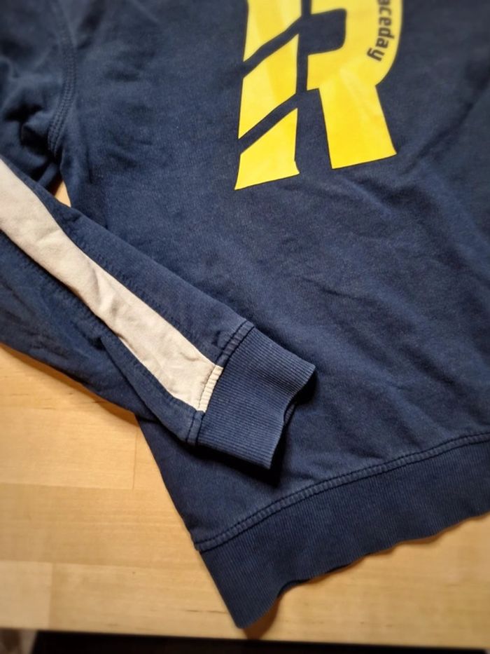 T-shirt manches longues pour garçon taille 6 ans Marque ovs très bon état - photo numéro 3