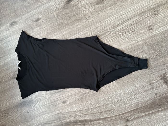 Lot de Bodies Shein et Zara - photo numéro 2