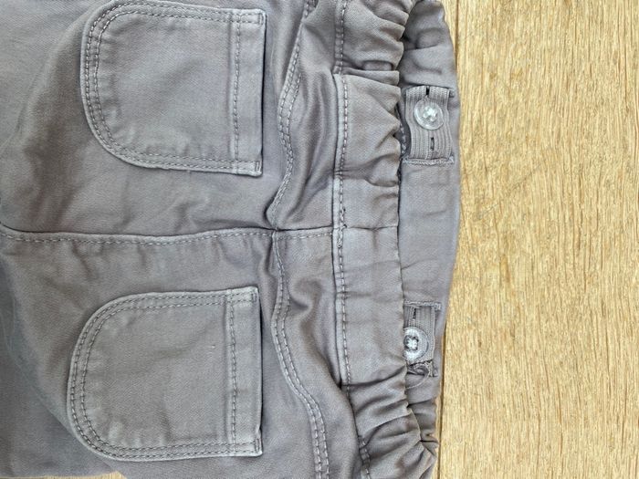 Pantalon gris élastique fille bébé 12 18 mois - photo numéro 4