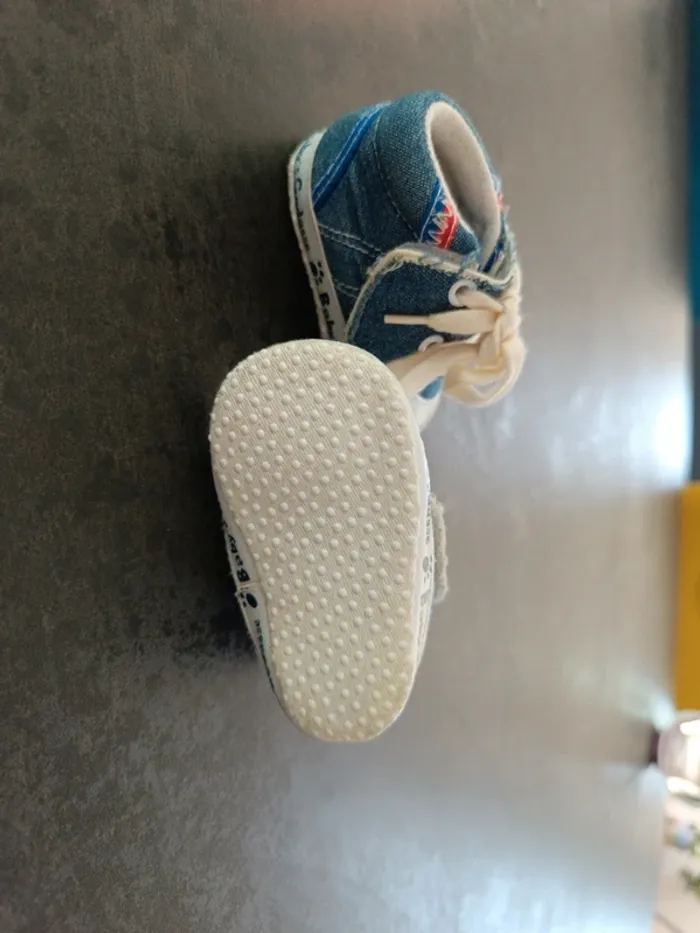 Chaussures bébé - photo numéro 3