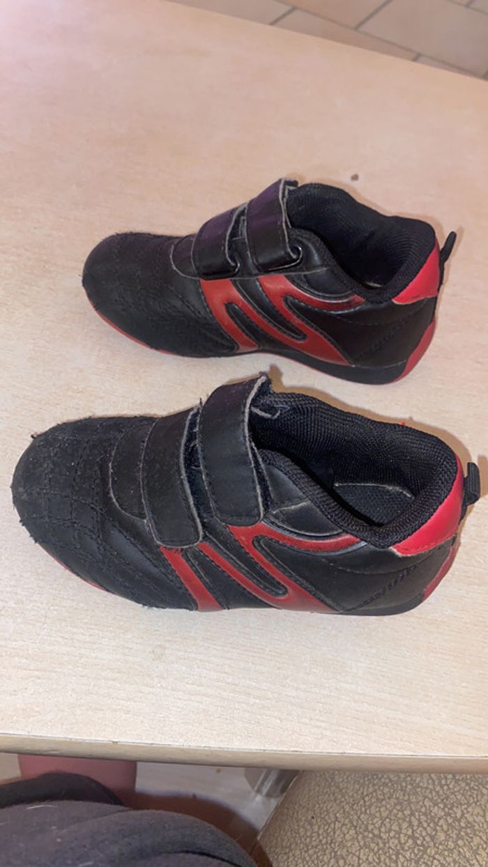 Basket Taille 24 - photo numéro 5