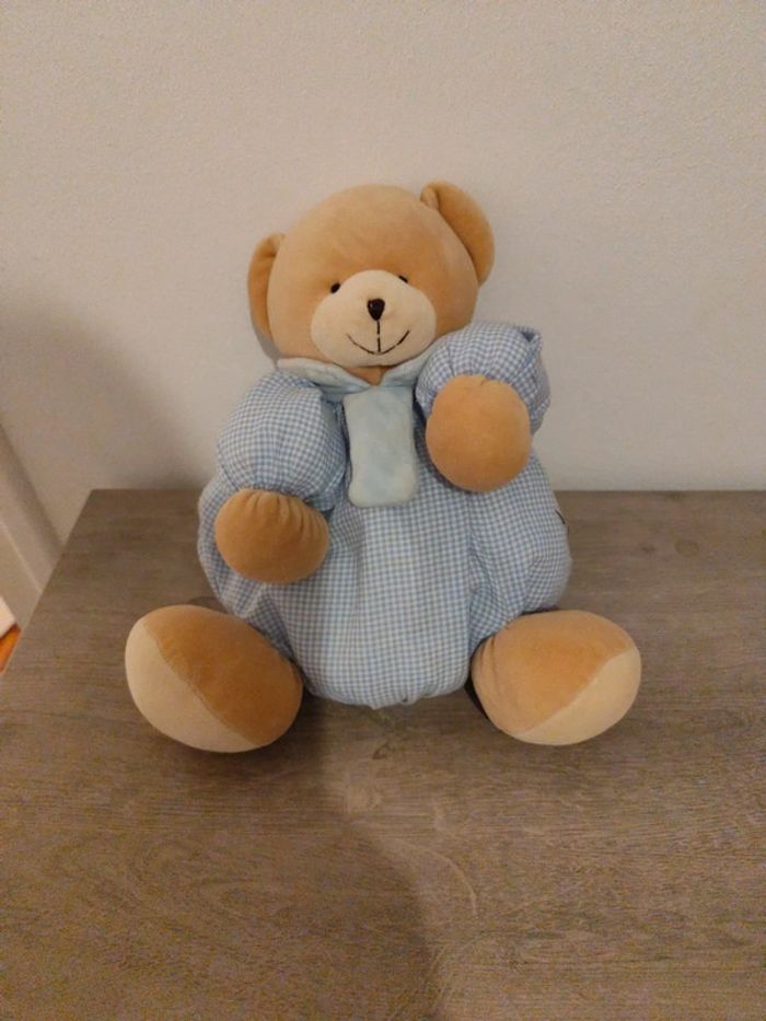 Nounours peluche