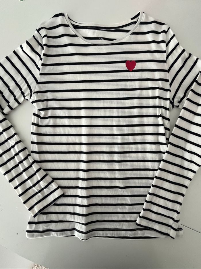 Lot de tee shirts - photo numéro 2