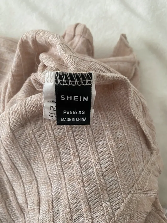 Pull body - photo numéro 3