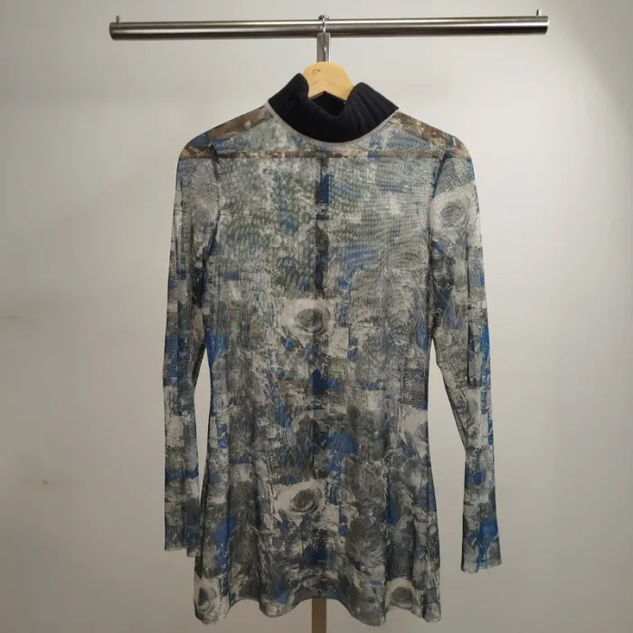 Top col roulé transparent motif roses bleues TU - A448