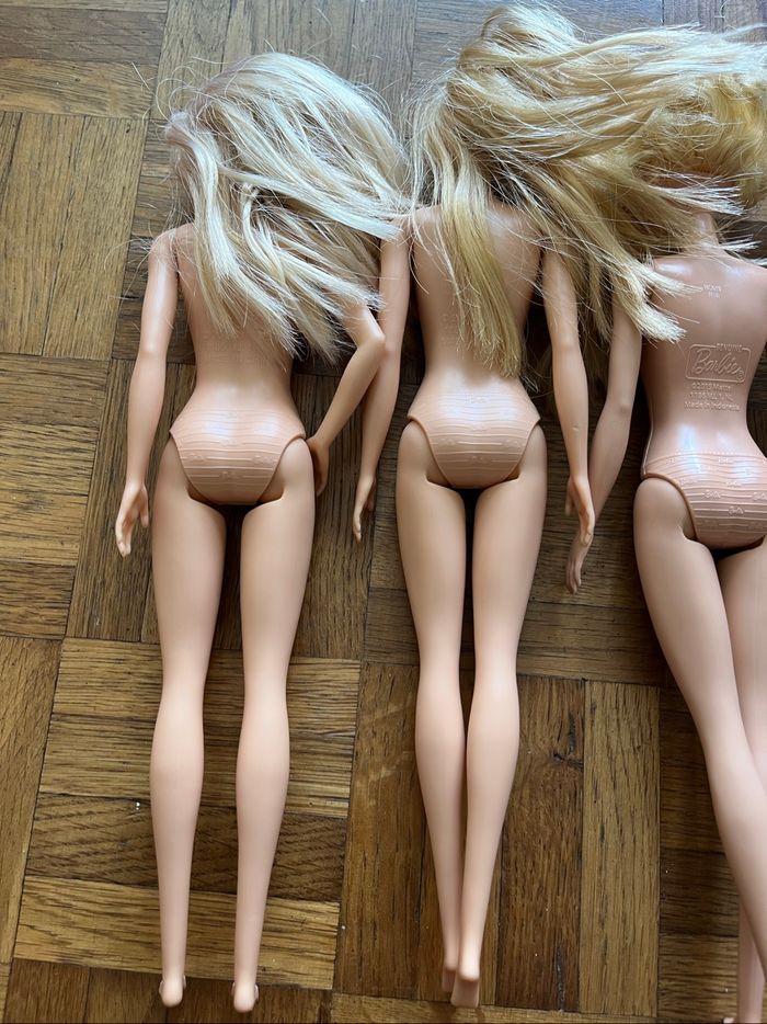 Lot de 4 Barbie - photo numéro 5