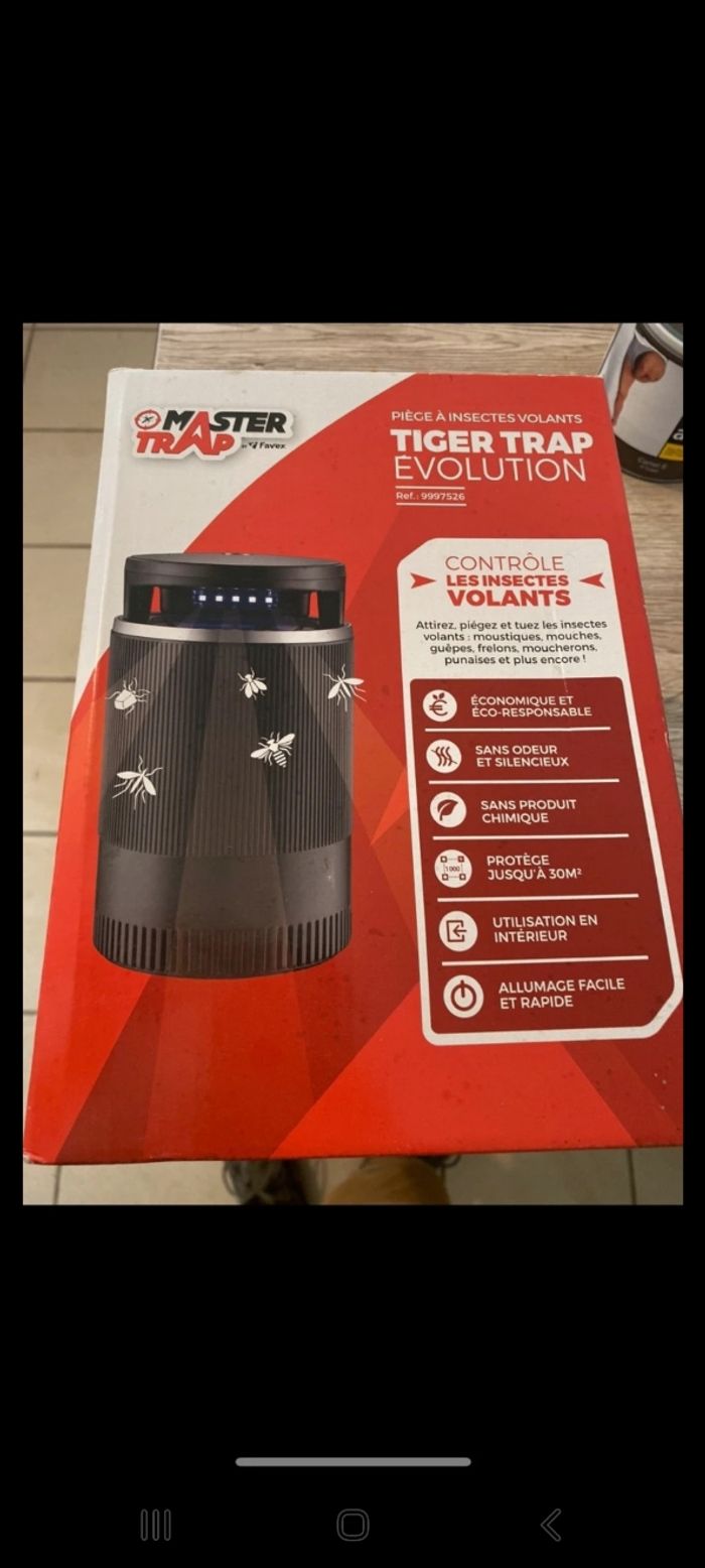 Appareil à insectes neuf