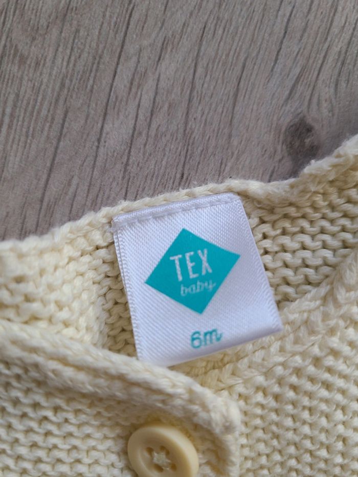 Gilet 6 mois - photo numéro 2