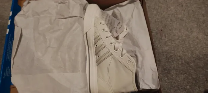 Adidas Nizza basket montantes unisexe taille 36 - photo numéro 3