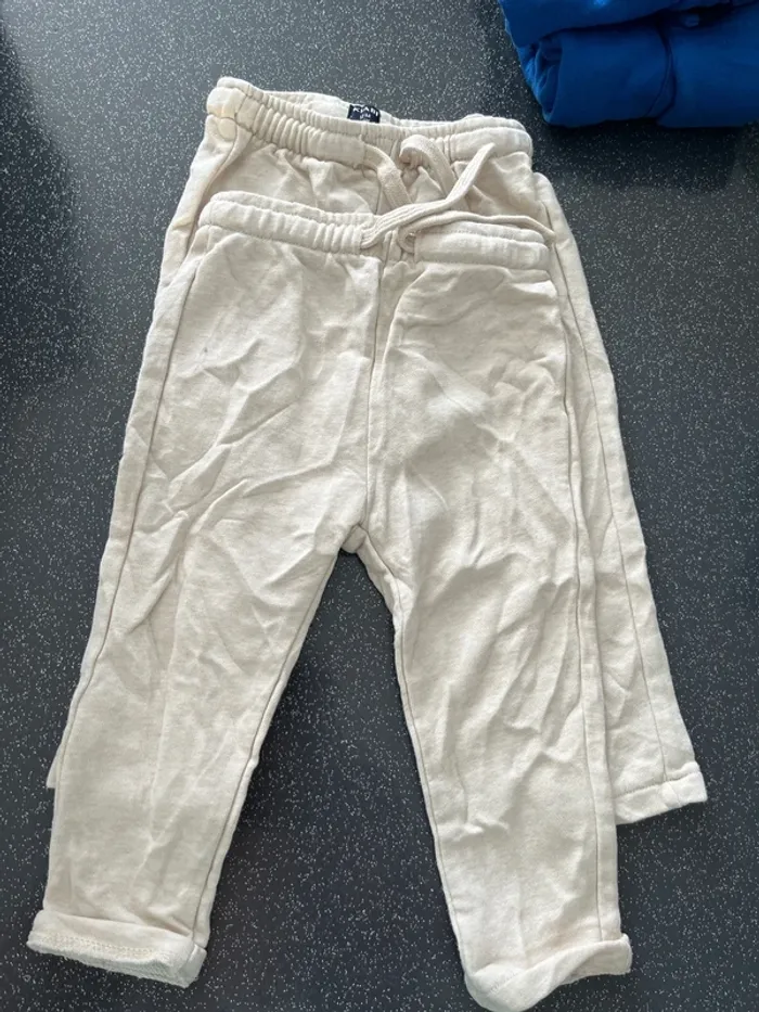 Pantalon taille 12 mois