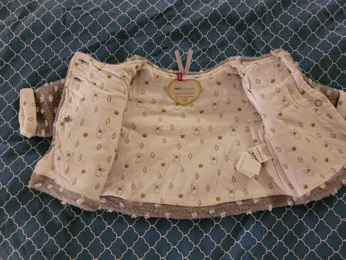 Gilet 1 mois - photo numéro 3