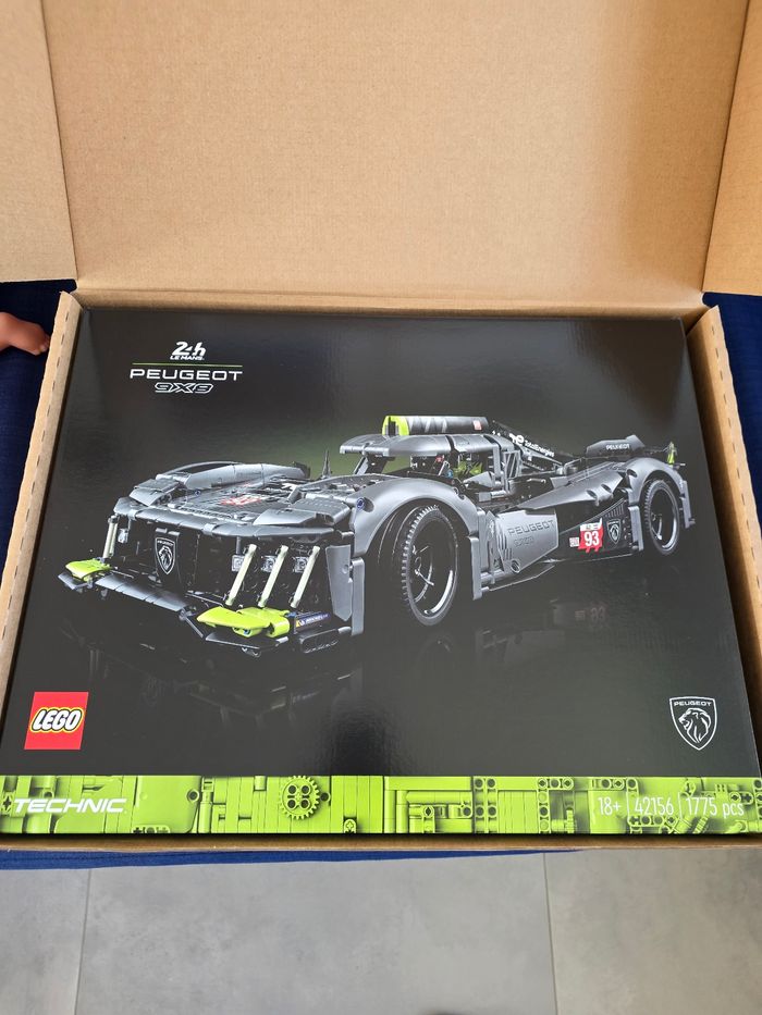 Lego 42156 PEUGEOT 9X8