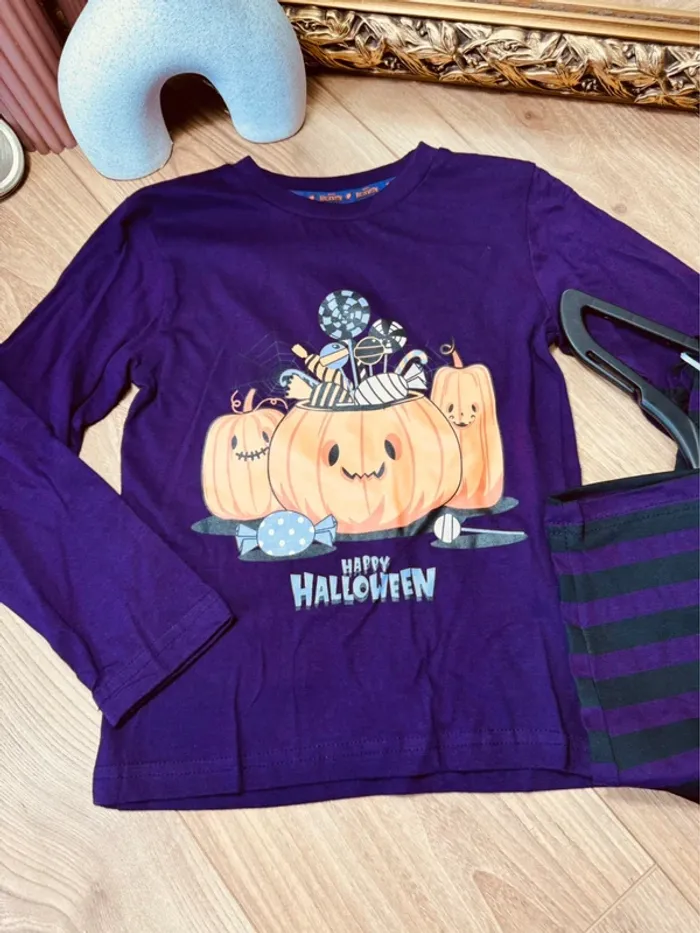 Taille 6 ans pyjama 2 pièces fille Halloween violet 🦇 - photo numéro 3