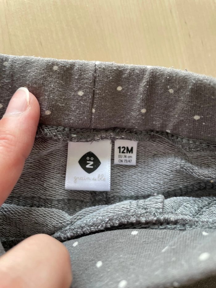 Lot de 2 joggings fille 12 mois kiabi et Z - photo numéro 3