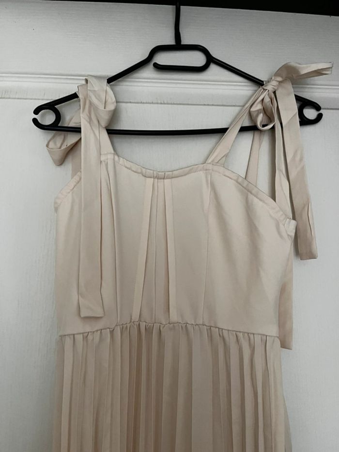 Robe longue - photo numéro 3