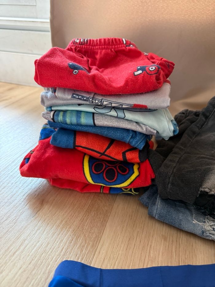 Lot vêtements garçon - photo numéro 2