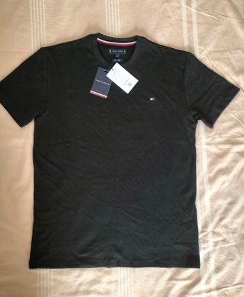 T-shirt homme tommy hilfiger regular fit noir taille L coton neuf 29€