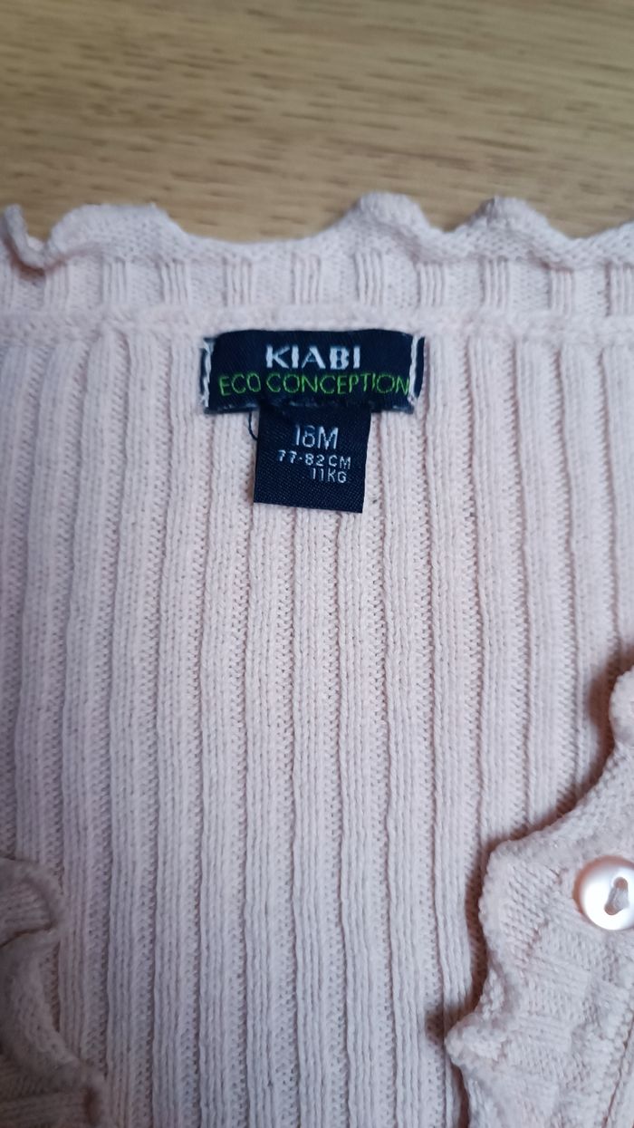 Lot 2 gilets Kiabi 18 mois - photo numéro 4