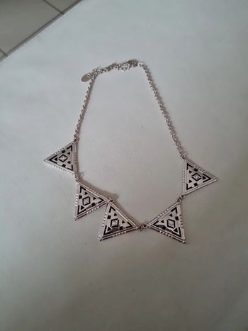 Collier argenté