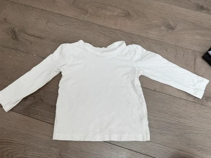 T shirt primark 12-18 mois