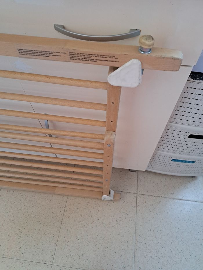 Barrière Sécurité Extensible en bois - photo numéro 8