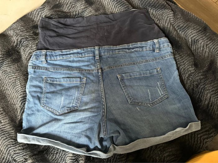 Short grossesse - photo numéro 2