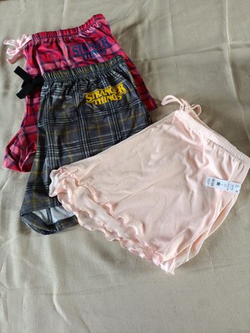 🌙 Lot 3 Shorts Pyjama – Taille L – Stranger Things & Rose