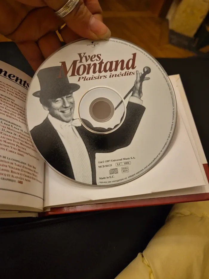 livre CD Yves Montand - photo numéro 6