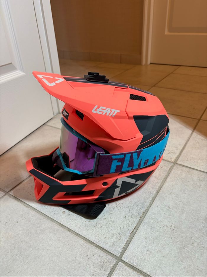 Casque intégral de vélo - photo numéro 3