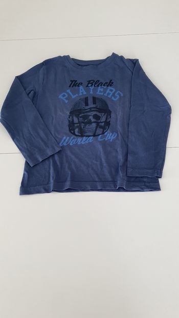 T shirt bleu en 5 ans