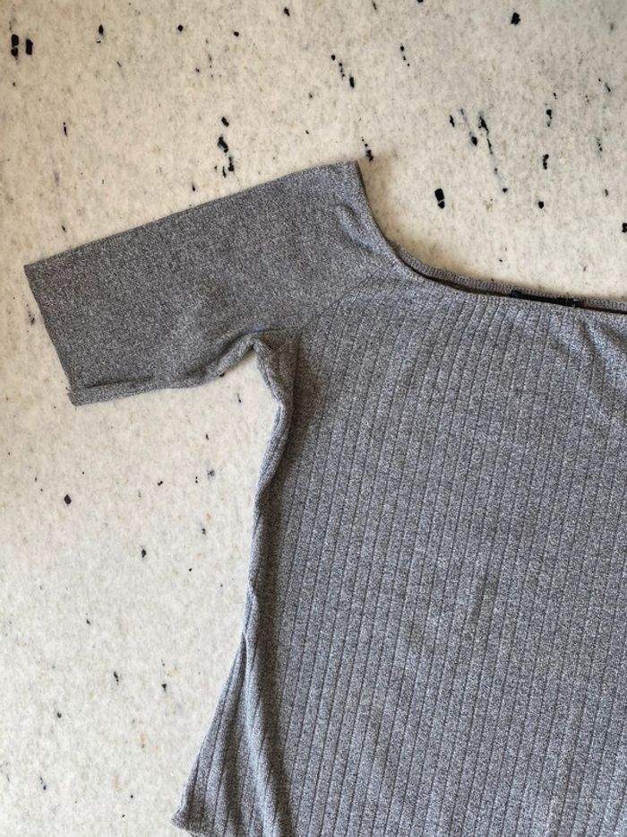 Body gris Bershka M - photo numéro 2