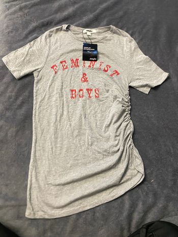 Teeshirt gris asymétrique neuf XS Jennyfer