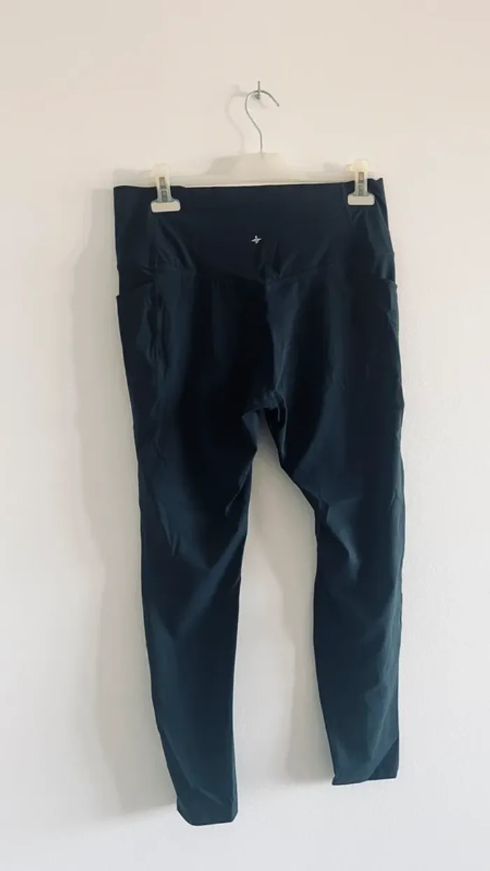 Legging noir neuf avec étiquette - photo numéro 4