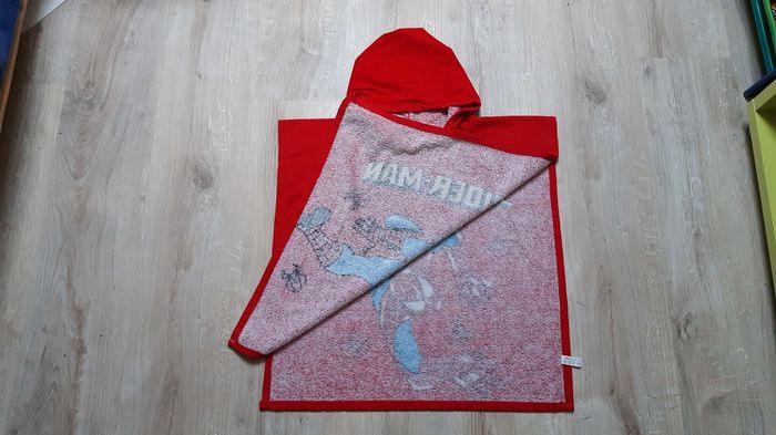 Poncho de bain Superman TU - photo numéro 2
