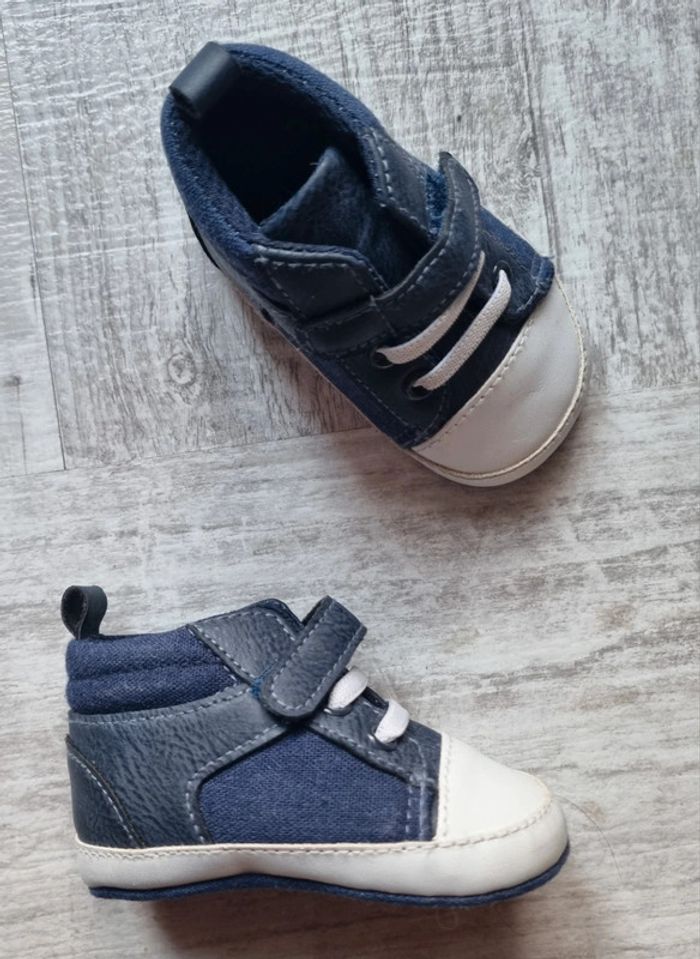 Chaussures 6.12 mois souple - photo numéro 2
