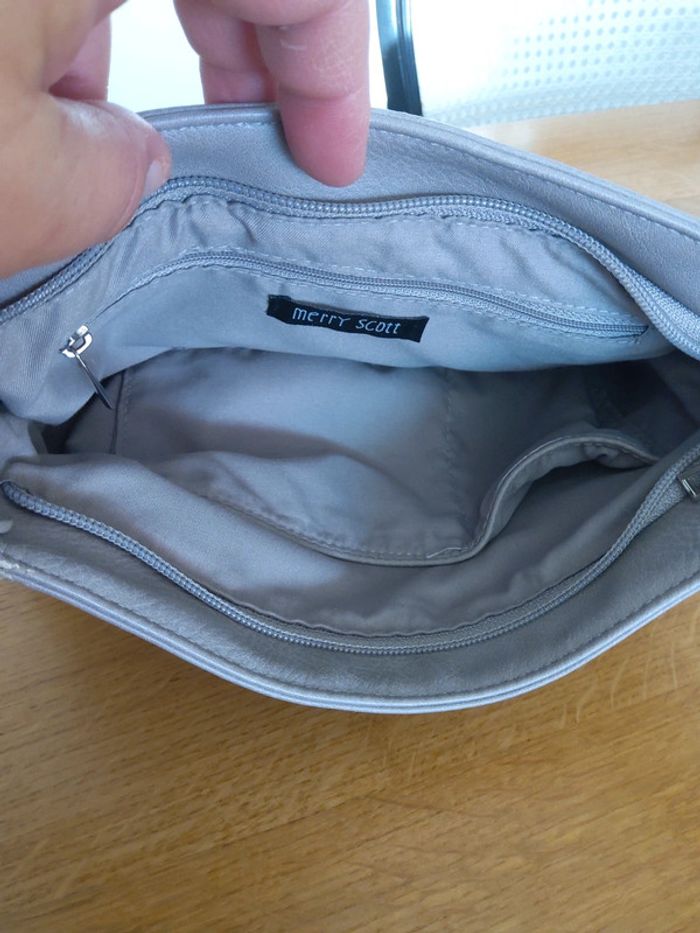 Sac a main gris - photo numéro 3