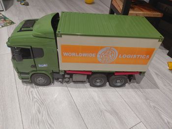 Camion  porteur scania