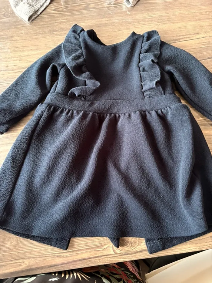 Lot robe - photo numéro 3