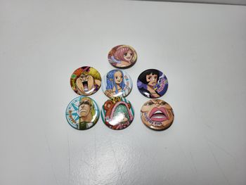 Lot de 7 Petite Broche / Pin's One Piece