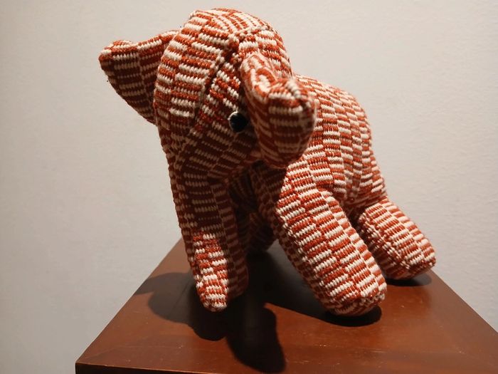 Peluche éléphant - photo numéro 2