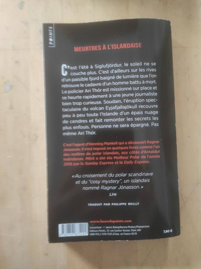 Natt Les enquêtes de Siglufjördue Ragnar Jonasson Points 2019 - photo numéro 3